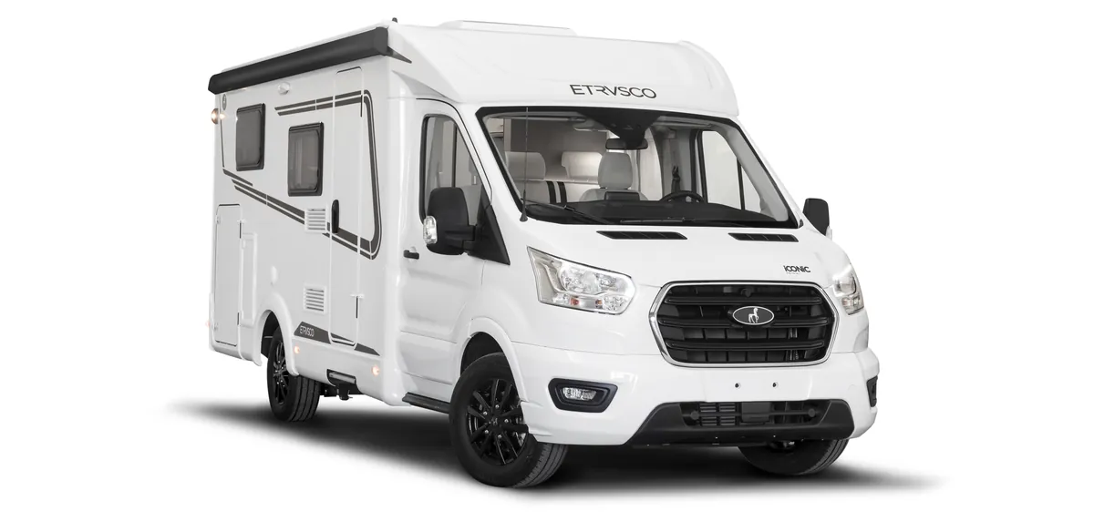 ETRUSCO van V-model på Ford-chassi