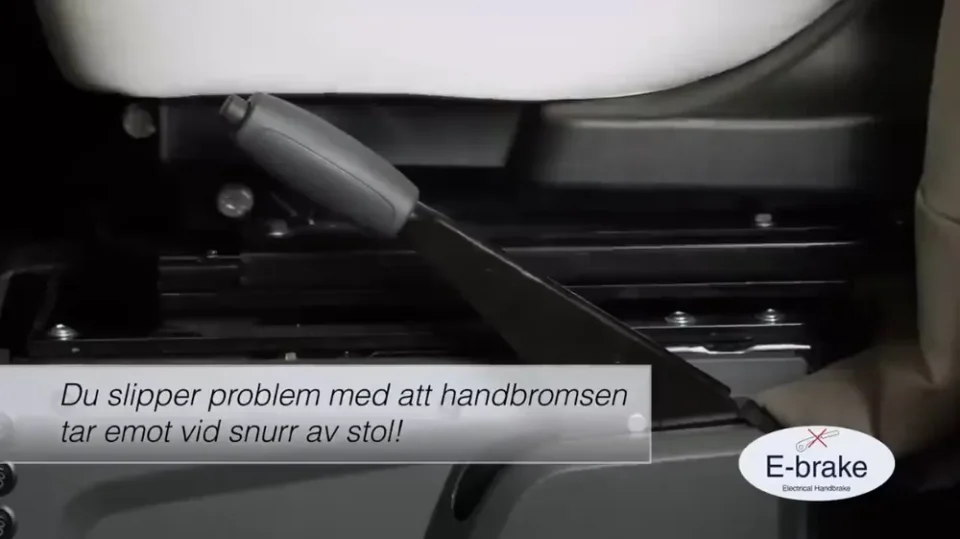 Handbromsspak med E-Brake monterad
